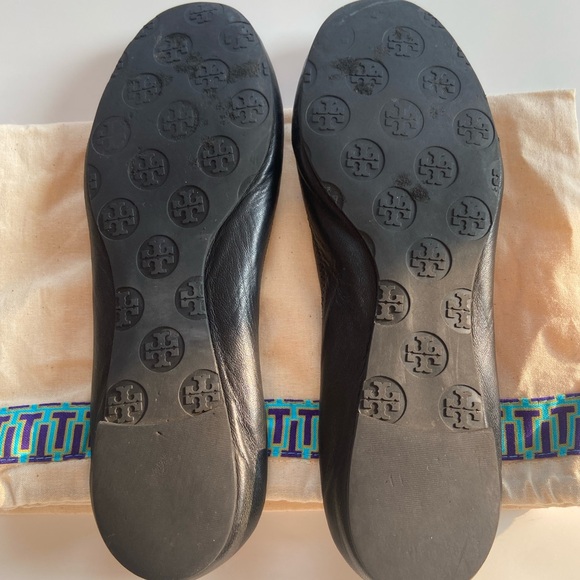 Tory Burch Black Flats with Gold Logo - Picture 10 of 11